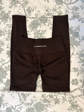 Alphalete Amplify Chocolate Brown High-Waisted Leggings